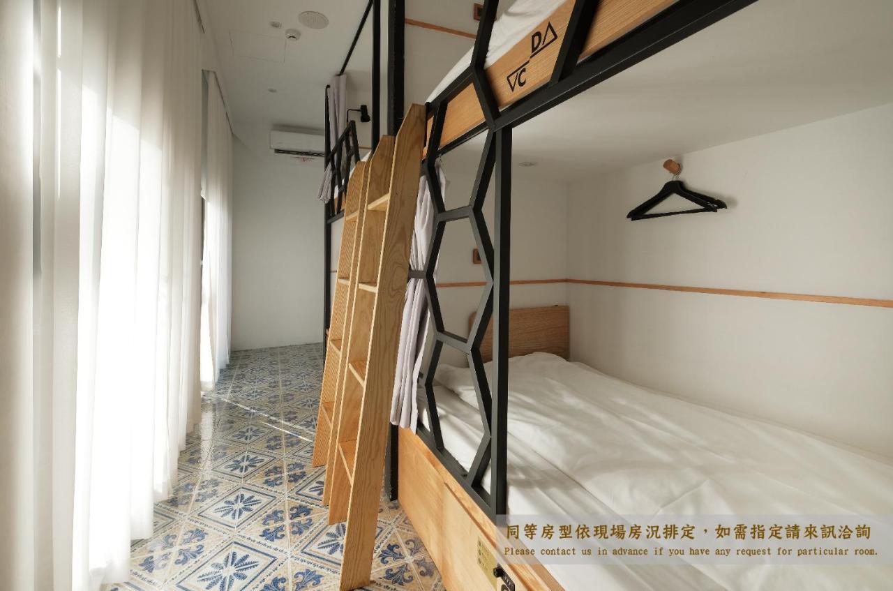 Journey Hostel Tainan Eksteriør billede