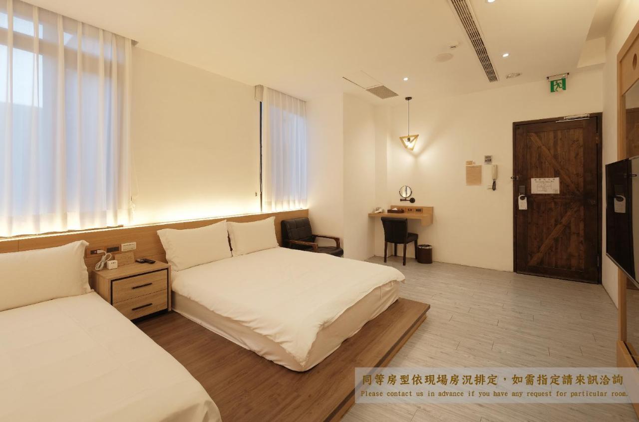 Journey Hostel Tainan Eksteriør billede